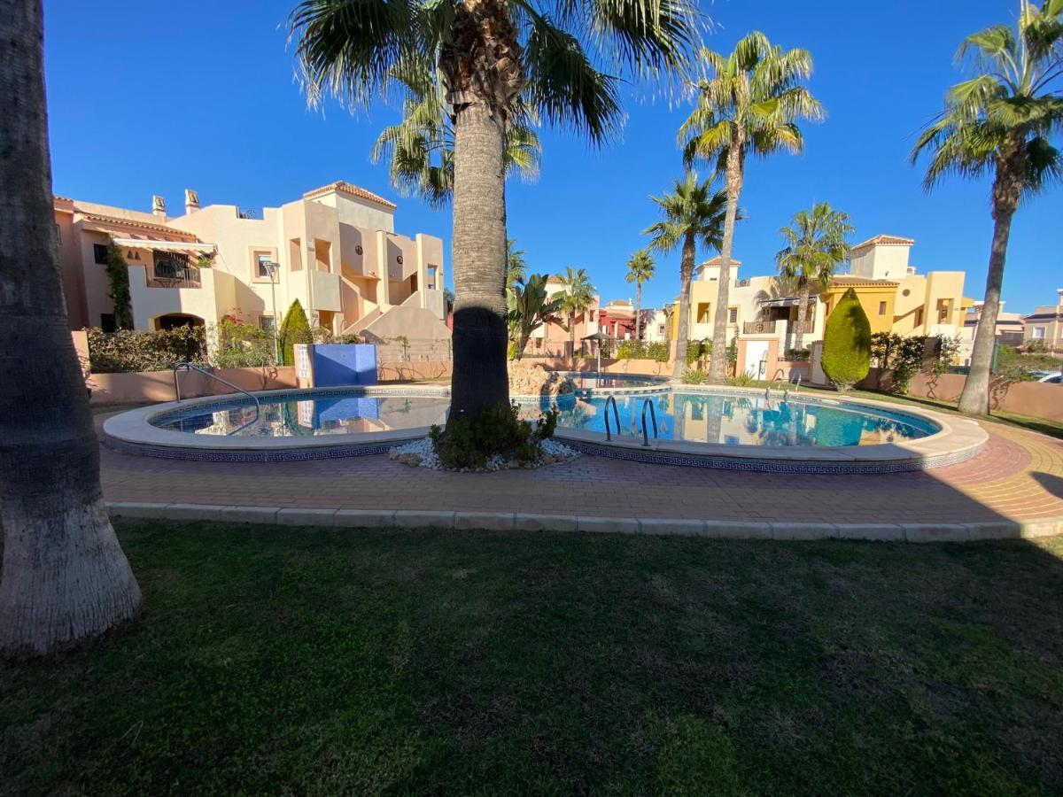 Casa Marina Suerte - Punta Prima, Torrevieja Apartment อาลิกันเต ภายนอก รูปภาพ